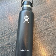 Termo Zwart, segundo informou WestCord Hotel Eindhoven usando iLost