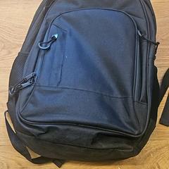 Sac à dos, a été signalé par GVB utilisant iLost