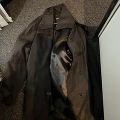 İLost kullanarak Haven Hotel Rotterdam tarafından bildirildiği gibi Jas zwarte