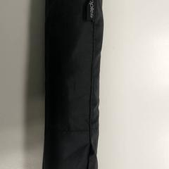 Skladací dáždnik, ako bolo nahlásené Regio West-Vlaanderen pomocou iLost