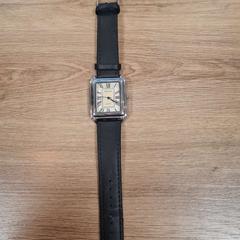 Ikusi, gisa salatu by Breda University of Applied Sciences Mgr. Hopmansstraat iLost erabiliz