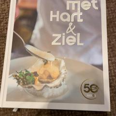 Book, as reported by Van der Valk Hotel Apeldoorn - De Cantharel using iLost