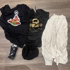 Vestiti, come riportato da Amsterdam ID Aparthotel utilizzando iLost