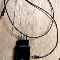 Adaptador Zwart, ha sido reportado por Van der Valk Hotel Sneek con iLost