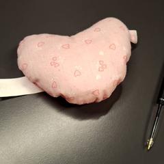 Plyšová facka Coeur rose, jak nahlášeno IKEA Nice Saint Isidore pomocí iLost