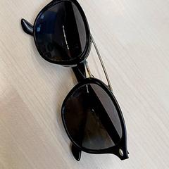Sunglasses Noir, as reported by IKEA Paris - Evry using iLost