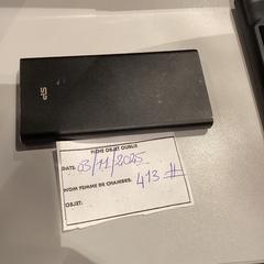 Paquet de bateries portable, segons ha informat MEININGER Hotel Paris Porte de Vincennes mitjançant iLost