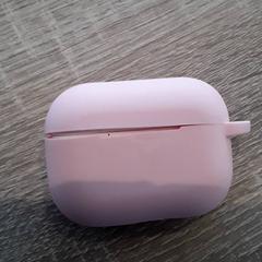 Etui airpods, a été signalé par EBS Tramplein utilisant iLost
