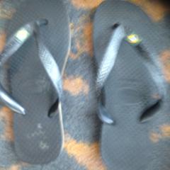Slippers, zoals gemeld door Van der Valk Hotel Veenendaal met iLost