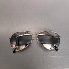 Sonnenbrille Grå, gemeldet von Keolis Lund über iLost