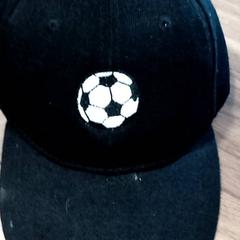 Casquette, a été signalé par CARS HANGARD utilisant iLost