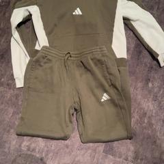 Joggers & Sweater, as reported by Van der Valk Hotel Haarlem using iLost