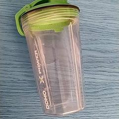 Dricksflaska - Groene dop, rapporterat av Centraal magazijn med iLost