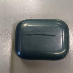 Earpodcase donkergrijs, amint azt Qbuzz GD Groningen HS az iLost segítségével jelentette.