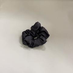 シュシュ がiLostで IKEA鶴浜 によって報告されました