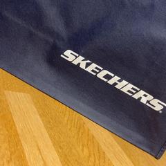 Purchase sketchers, rapporterat av Designer Outlet Roermond med iLost