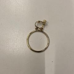 Orecchino, come riportato da IKEA神戸 utilizzando iLost