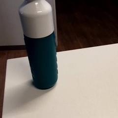 Üveg, amint azt Qbuzz ZHN az iLost segítségével jelentette.