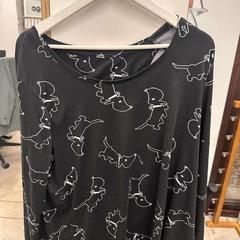 Pyjamas Two-piece dachshund pajama, rapporterat av BANKS Antwerp med iLost