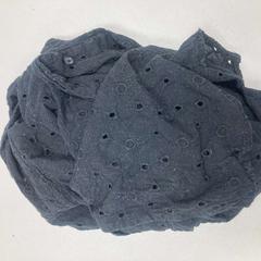 Bluza black, zgłoszono przez Ramada by Wyndham Amsterdam Airport Schiphol przy użyciu iLost