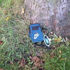 nike tasje, segons s'ha informat a iLost