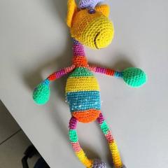 Plüss Giraffe, amint azt Regio Limburg - Leuven az iLost segítségével jelentette.