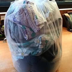 حقائب بها أغراض wit، كما تم الإبلاغ عنه بواسطة BOAT&CO عبر iLost