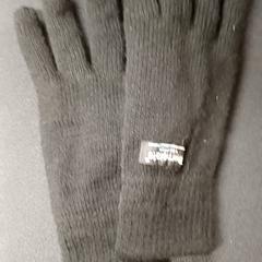 إكسسوارات الملابس Zwart، كما تم الإبلاغ عنه بواسطة Qbuzz GD Groningen Peizerweg عبر iLost