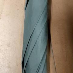 مظلة، كما تم الإبلاغ عنه بواسطة Regio Antwerpen - Brussel عبر iLost