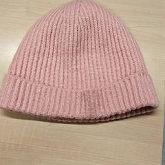 Kšiltovka, jak nahlášeno IKEA Bratislava pomocí iLost