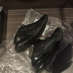 Sneaker, zoals gemeld door Van der Valk Hotel Zwolle met iLost