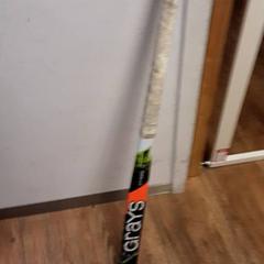 Hockey makila, gisa salatu by Qbuzz ZHN iLost erabiliz