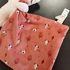 Peluche pulseira Rose/beige, como reportado por IKEA Strasbourg utilizando o iLost