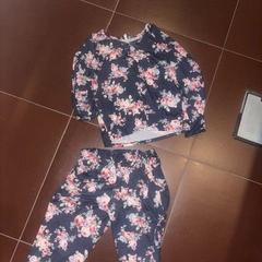 Roupa Bloemen pyjama, como reportado por WestCord Hotel Eindhoven utilizando o iLost