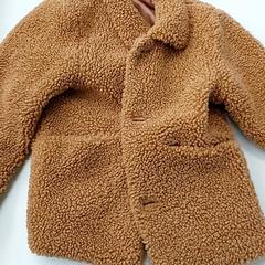 Kleding - Jas bruin kindermaat, ako bolo nahlásené Centraal magazijn pomocou iLost