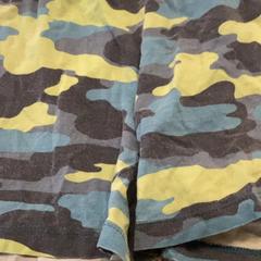 Pantalones cortos, ha sido reportado por MEININGER Hotel Berlin "Mitte" Humboldthaus con iLost