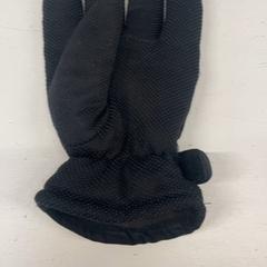 قفاز، كما تم الإبلاغ عنه بواسطة HTM عبر iLost