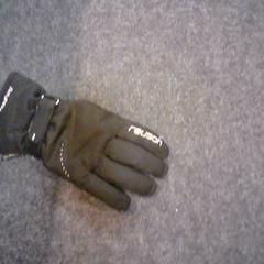 Handschuh, gemeldet von SnowWorld Landgraaf über iLost