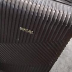 Valise Zwart, a été signalé par Arriva Friesland / Groningen utilisant iLost