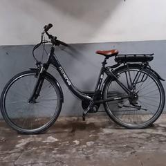 Bici da donna Minerva Elektrisch- zwart-Witte leters, come riportato da Fietsdepot Hasselt utilizzando iLost