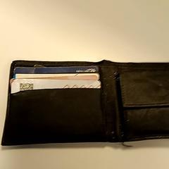 Wallet, as reported by U-OV Amersfoort using iLost