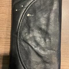 財布 D.weeda - roseira cruz がiLostで Gemeente Amsterdam によって報告されました