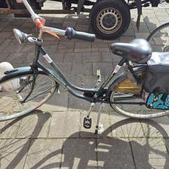 Bicicleta femenina, segons ha informat Gemeente Roermond mitjançant iLost