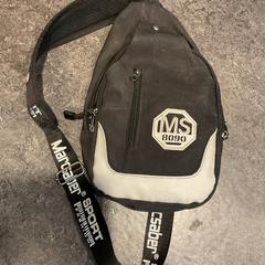 Tasje op naam van Ismailov, Oekraïne, iLost를 사용하여 Gemeente Amsterdam에 보고됨