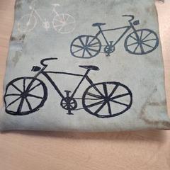 Spojková taška, ako bolo nahlásené IKEA Grenoble pomocou iLost