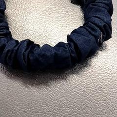 فرقة الشعر Jeans، كما تم الإبلاغ عنه بواسطة IKEA Utrecht عبر iLost