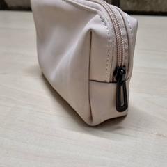 Estuche, ha sido reportado por Arriva Oost-Brabant con iLost