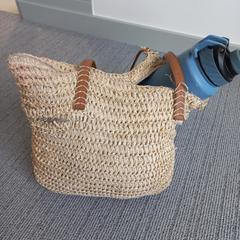 Handbag, as reported by Arriva West-Brabant using iLost