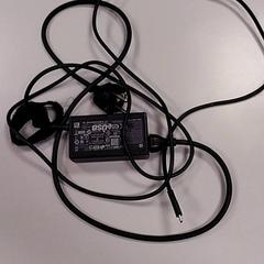 어댑터 Zwart, iLost를 사용하여 Vrije Universiteit Amsterdam에 보고됨