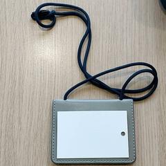 Titular da tarxeta - Galingana, segundo informou Centraal magazijn usando iLost